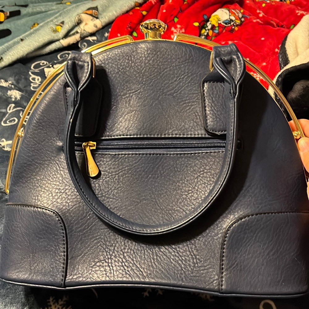 Navy purse NWT never used